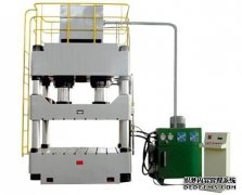 液壓熱壓機中什么是伺服泵同步系統